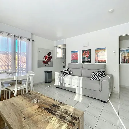 Apartment Port Azur - 4 Couchages - 1 - Piscine Golfe-Juan